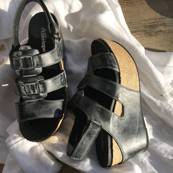 Antelope 876 Woven Plate metallic black sandals 38 - Picture 9 of 10